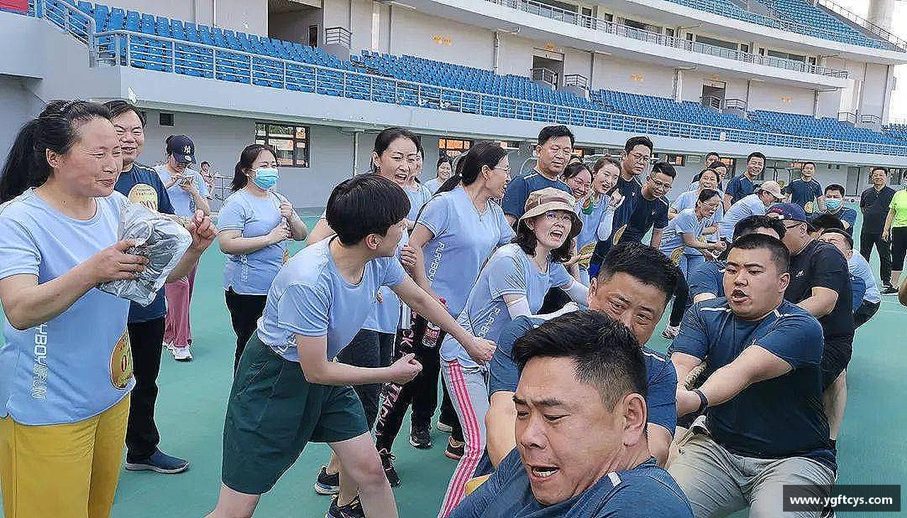 乘风破浪，迎接胜利。